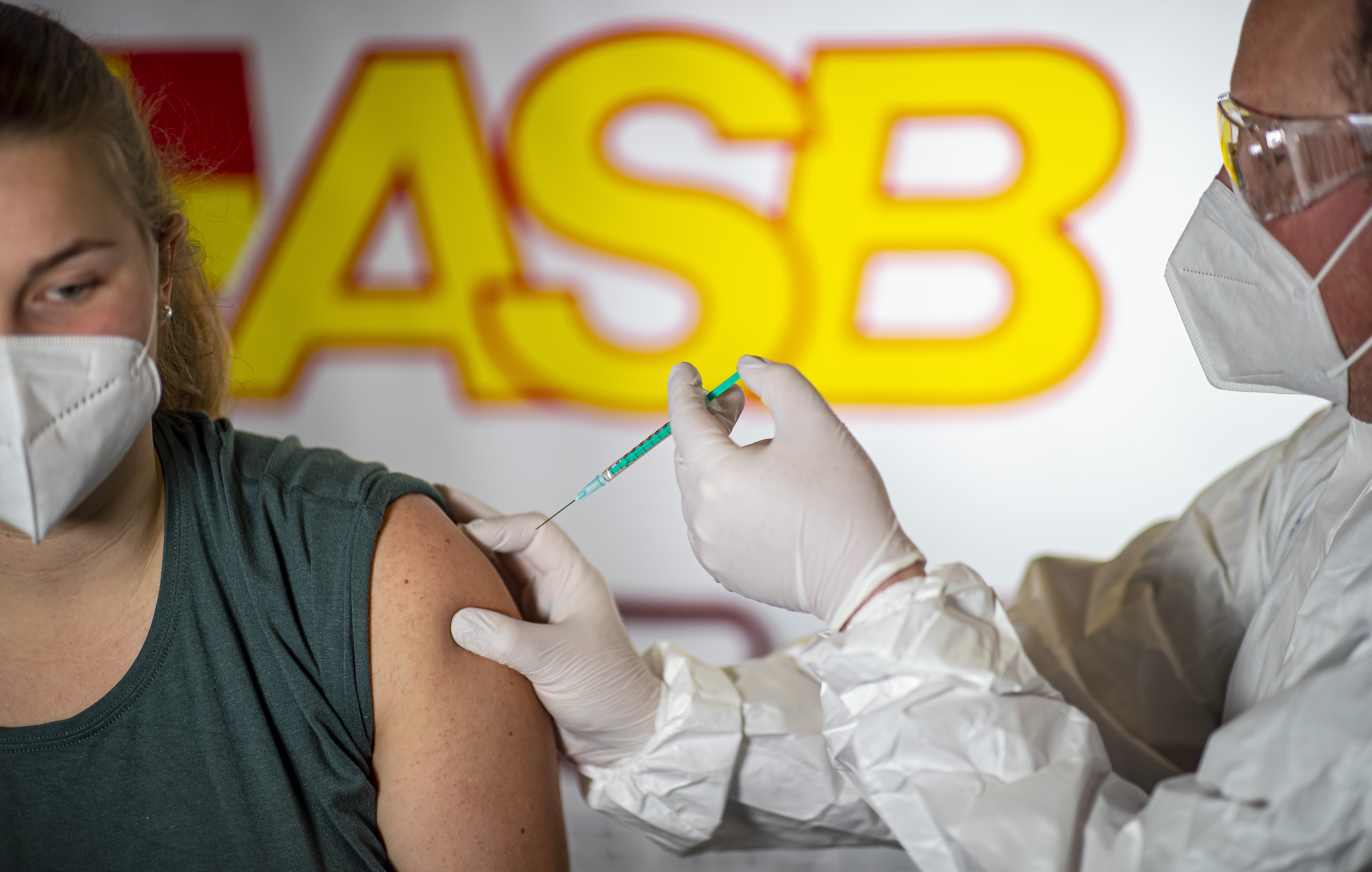 Mobile Impfteams starten mit Schutzimpfungen
