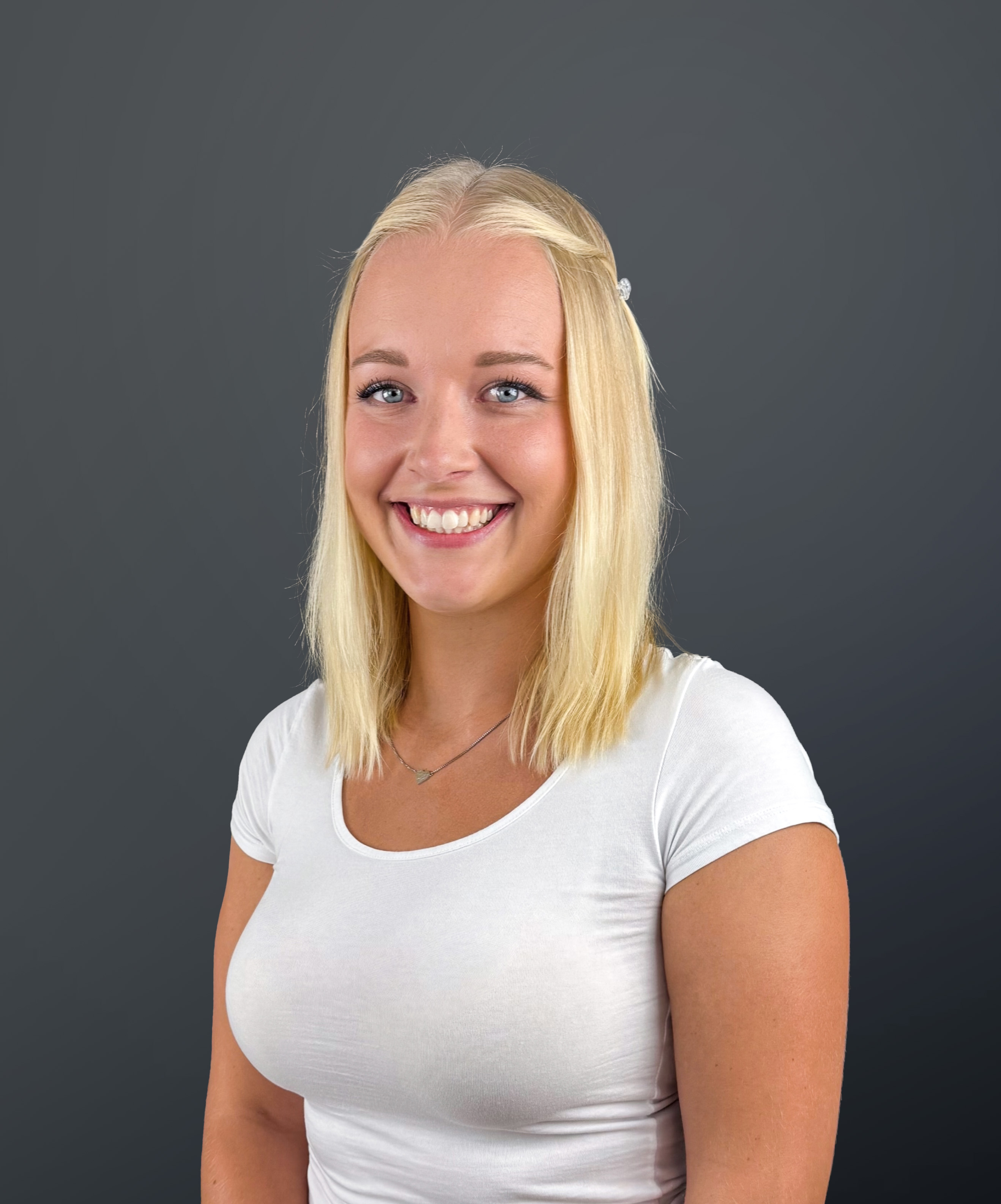 Mitarbeiterfoto_Website_JPetersen 2.jpg